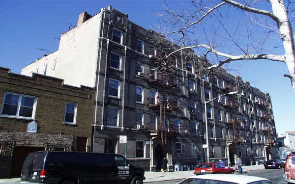 Foto principal - 1259-1269 College Ave