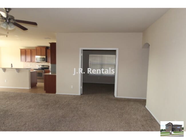 Building Photo - 2304 Mike Dr