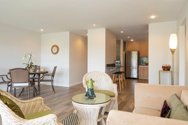 Foto del edificio - 24 Andrew Dr