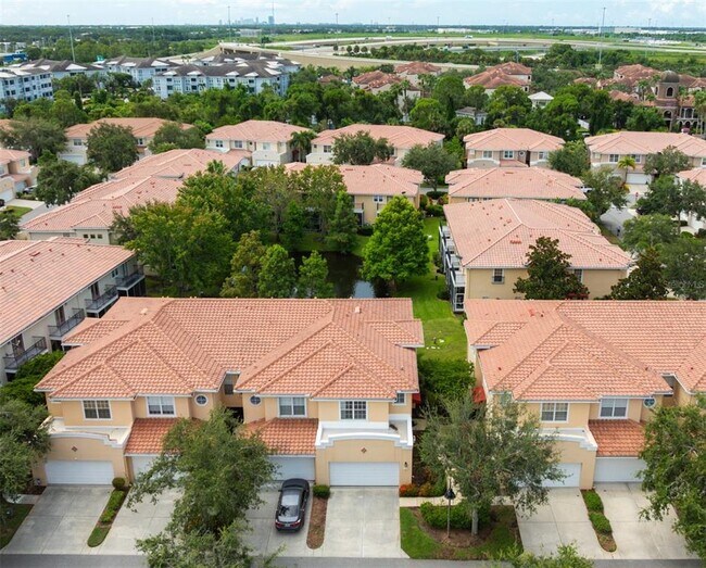 Foto del edificio - 277 Valencia Cir