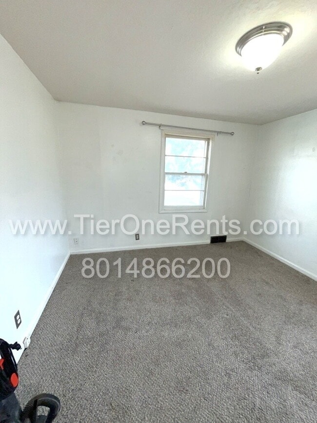 Foto del edificio - no deposit option available for qualified ...
