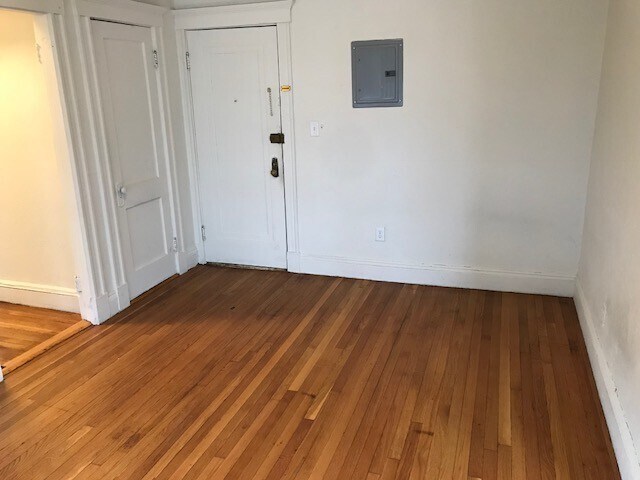 Building Photo - 1167 Boylston St