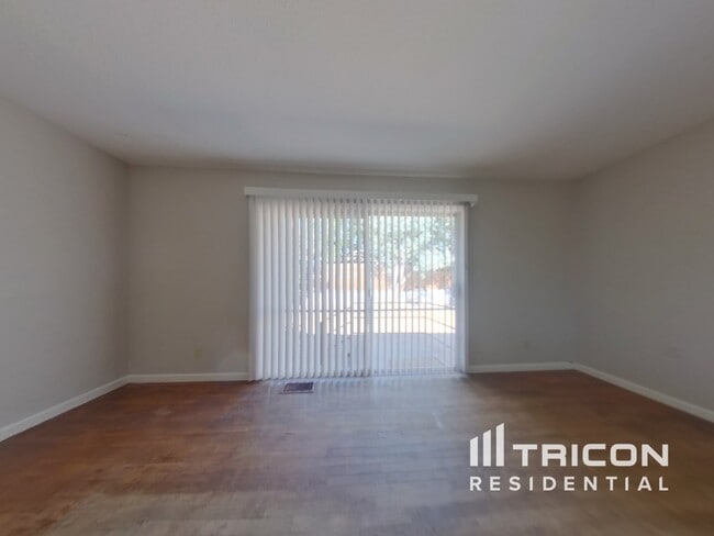 Building Photo - 3045 Slater Ct