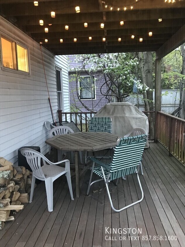 Photo - 37 Brington Rd.-1R