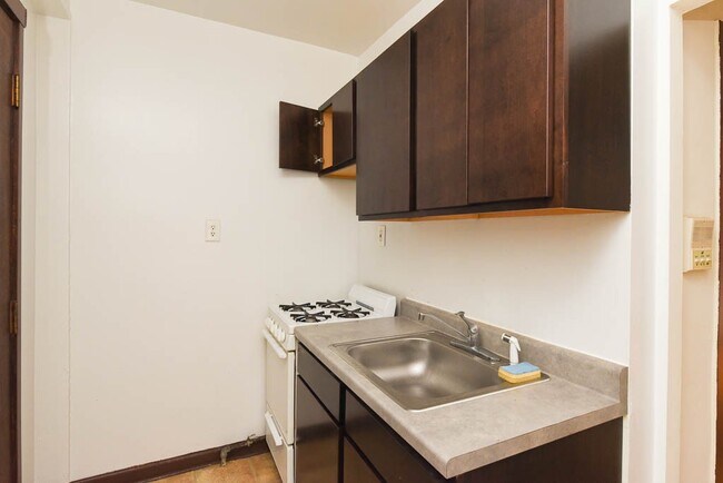 Foto del edificio - 3302 W Schubert Ave