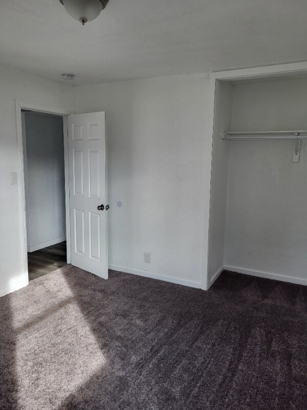 Building Photo - 845 S Fulgham St