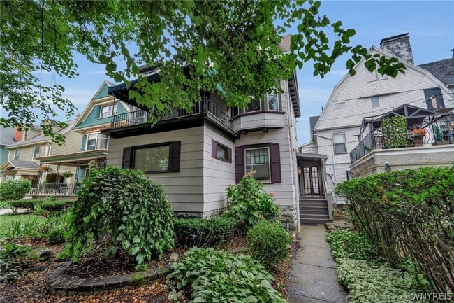 Building Photo - 610 Ashland Ave
