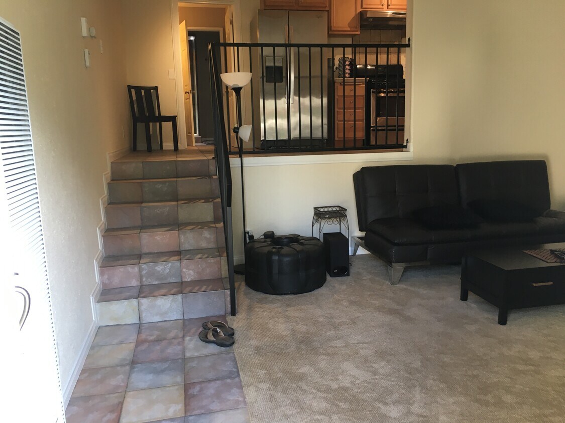 4535 Ramona Ave, Unit Park Laverne Condos in La Verne, CA Westside