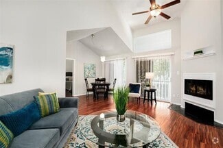 Building Photo - 621 Cimarron Trl