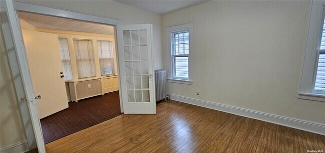 Foto del edificio - 89-43 70th Ave
