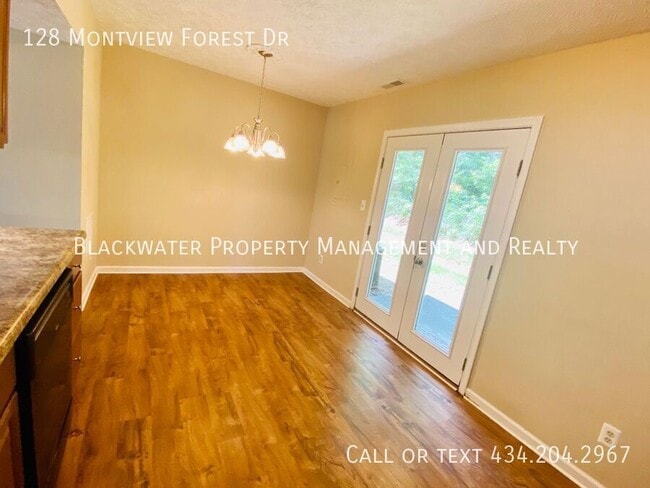 Building Photo - 128 Montview Forest Dr