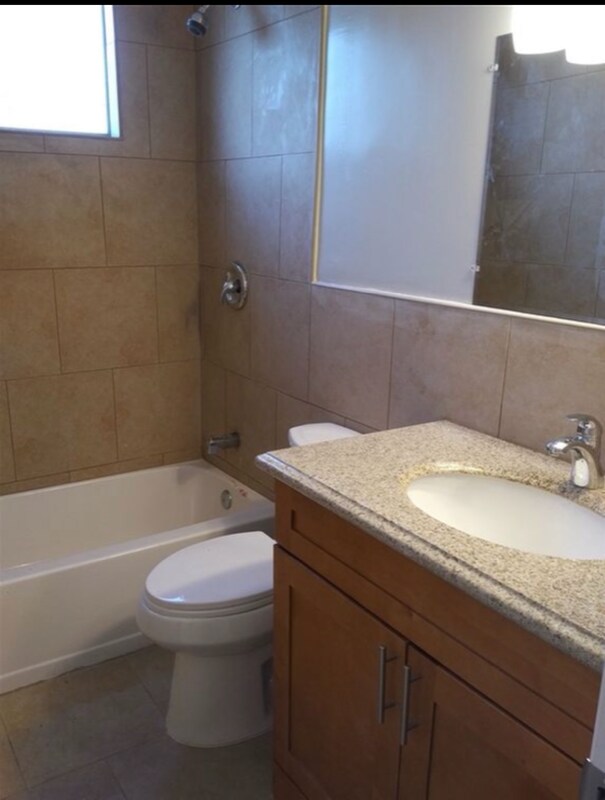 Foto del edificio - 10632 Western Ave