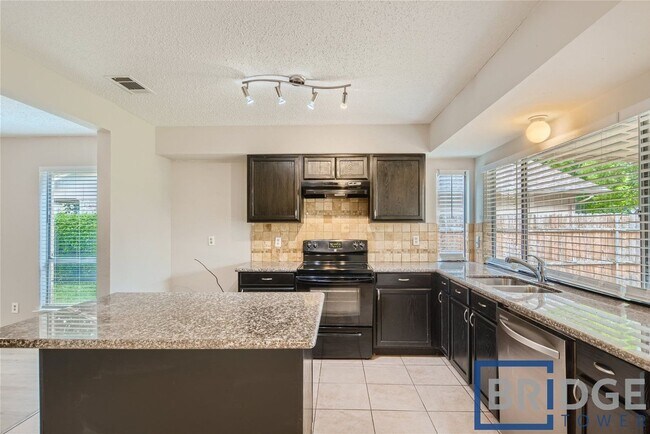 Foto del edificio - 306 Trailridge Dr