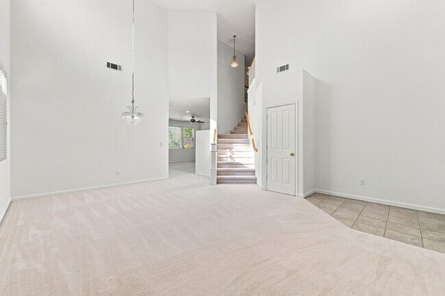 Foto del edificio - 5486 Benttree Way