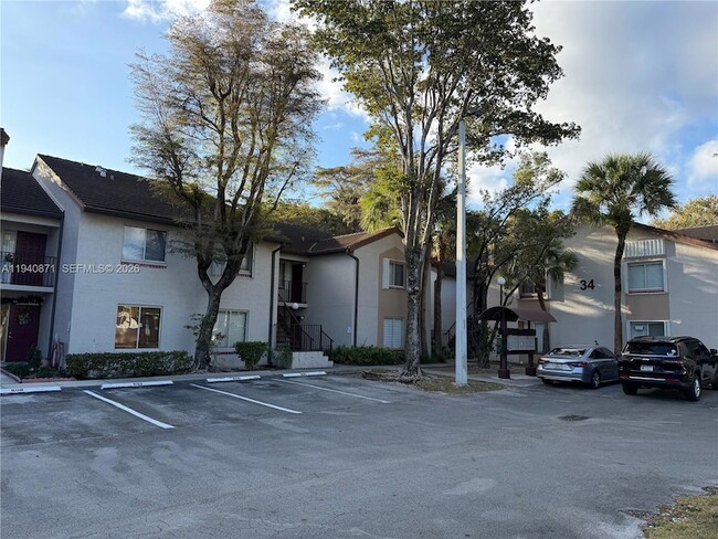 Photo - 9123 SW 138th Pl Apartment