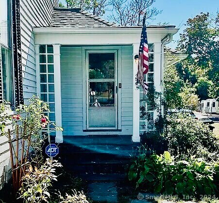 Primary Photo - 22 Elm St