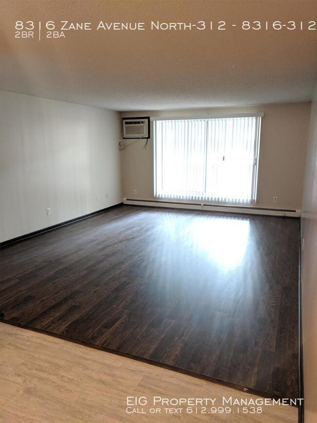 Foto del edificio - 8316 Zane Ave N