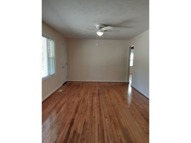 Foto del edificio - 7530 Decatur Dr