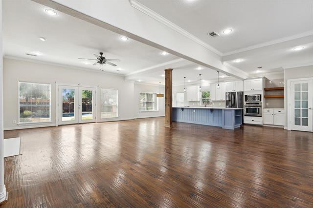 Foto del edificio - 6043 Fieldstone Dr