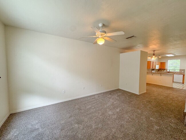 Foto del edificio - 4415 SW 34th St
