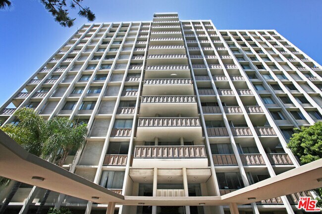 Foto del edificio - 4411 Los Feliz Blvd