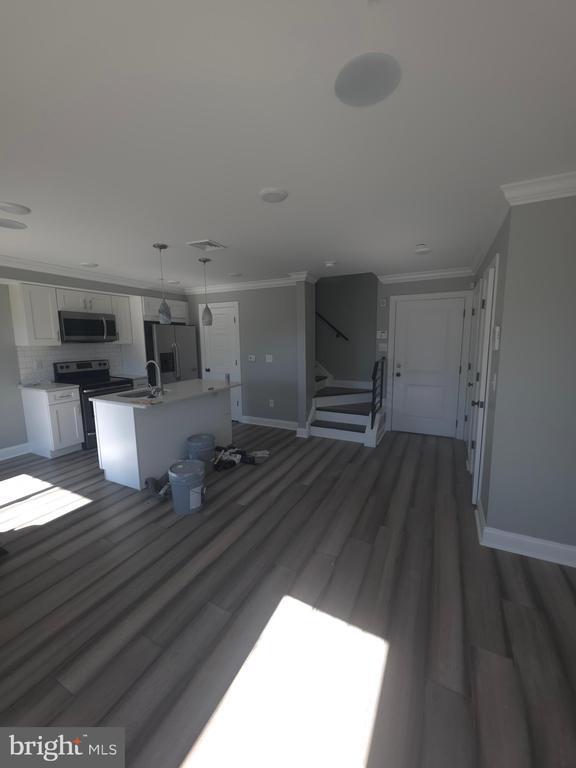 Foto del edificio - 3410 W Commissioner St