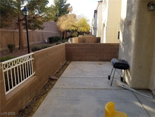 Building Photo - 3123 Inlet Bay Ave