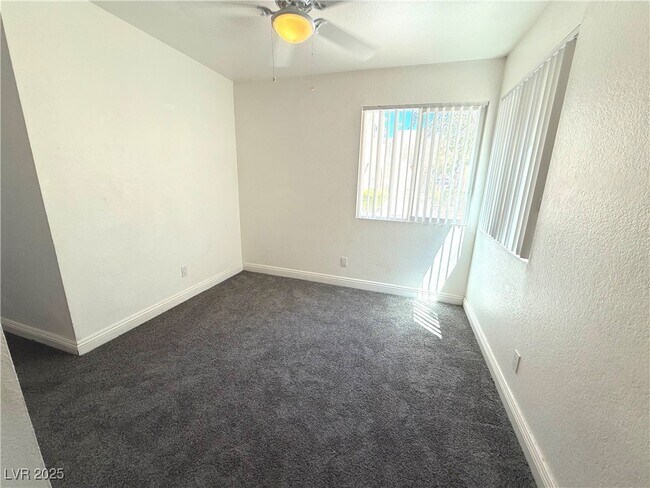Foto del edificio - 1846 N Decatur Blvd