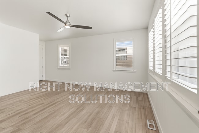 Foto del edificio - 6376 E Payson Dr