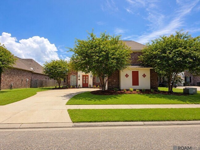 Foto del edificio - 9430 Magnolia Crossing Dr