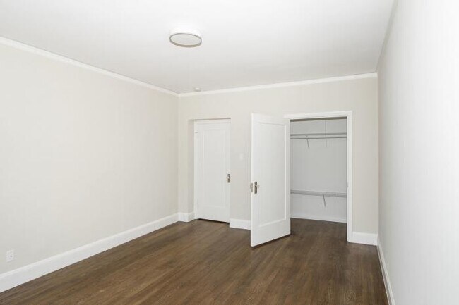 Building Photo - 2 bedroom in San Francisco CA 94133