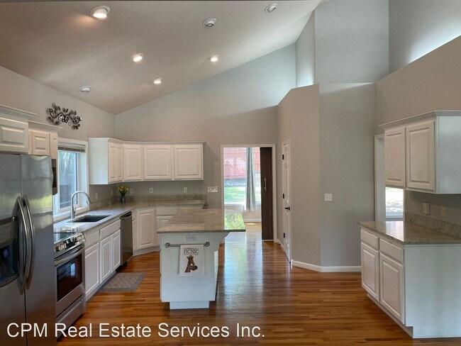 Building Photo - 4 br, 2.5 bath House - 2961 Amblegreen Drive