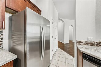 Building Photo - 2204 Perkins Crossing Dr