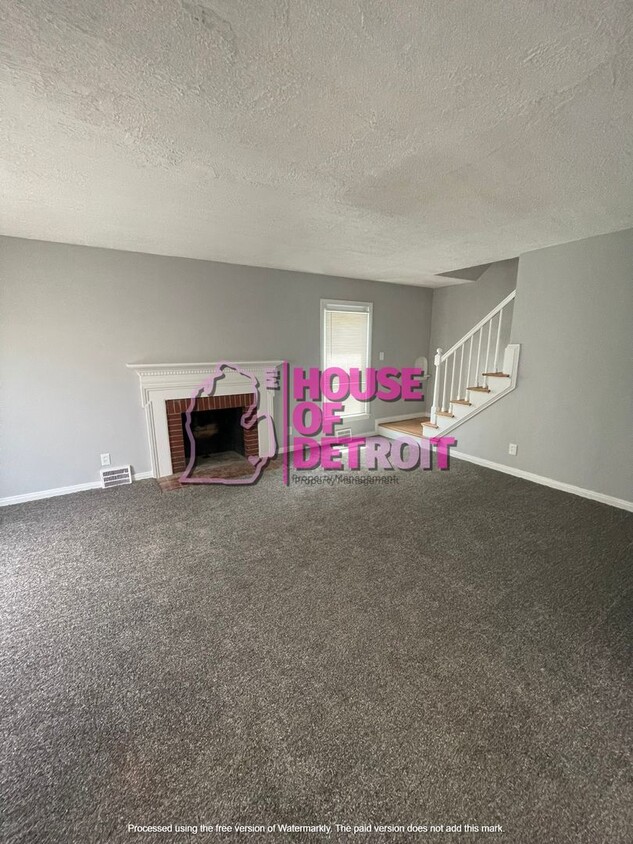 Primary Photo - 3 BEDROOM | 1 BATH | FREE PRE SCREEN