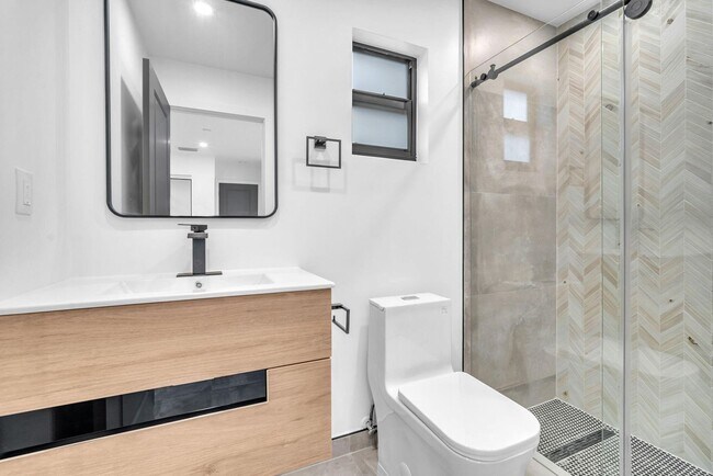 Foto del edificio - 2460 SW 58th Manor