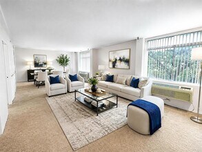 Building Photo - 7520 Hornwood Dr