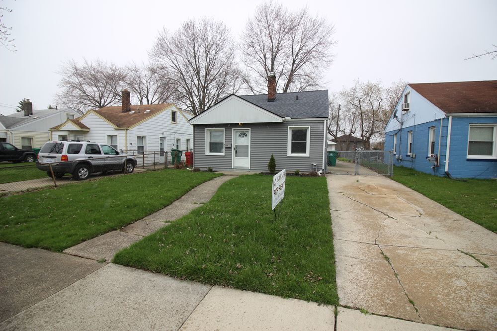 Primary Photo - Rental Home in Eastpointe