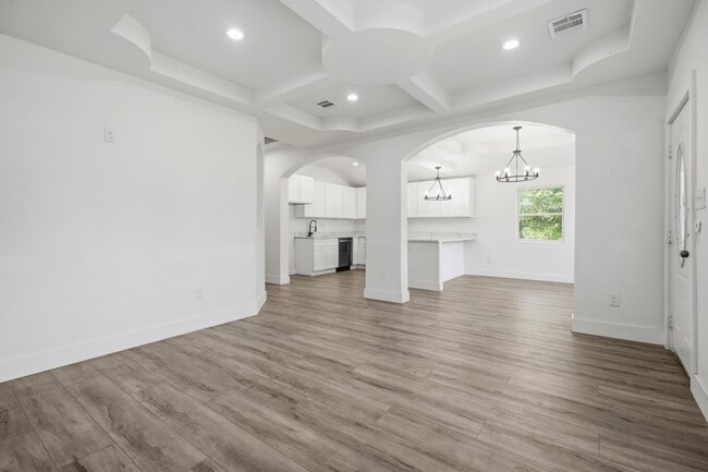 Building Photo - 5030 Rapido Rd
