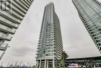 Building Photo - 115-2115 McMahon Dr