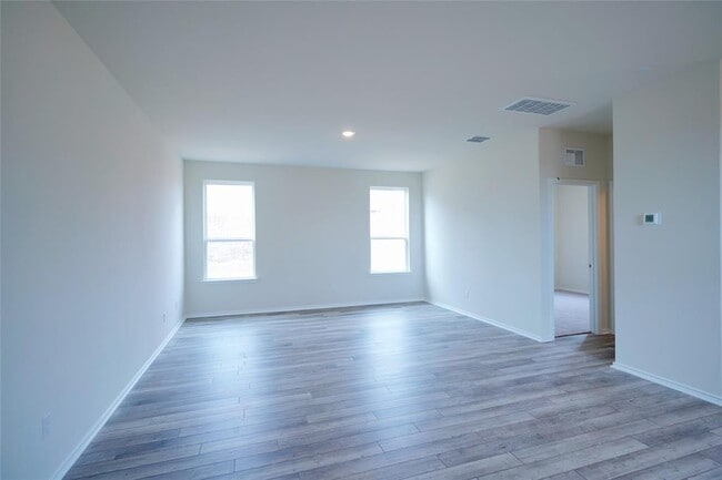 Building Photo - 145 Cocao Ct