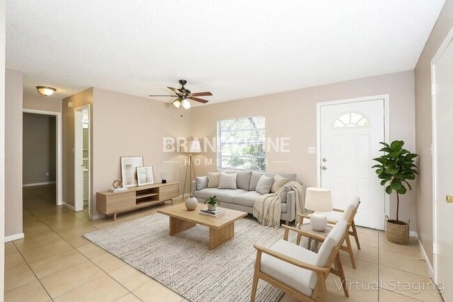 Building Photo - 10126 Crozier Ct