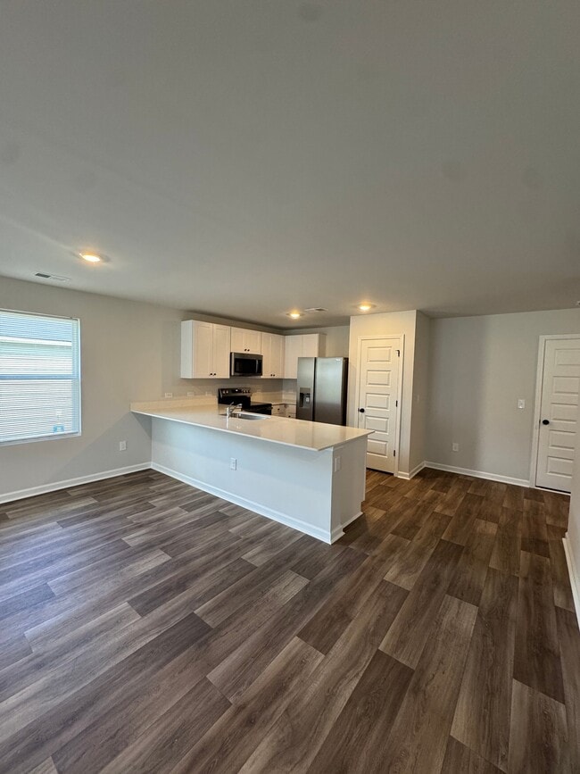 Building Photo - 1205 Black Kite Ct SW
