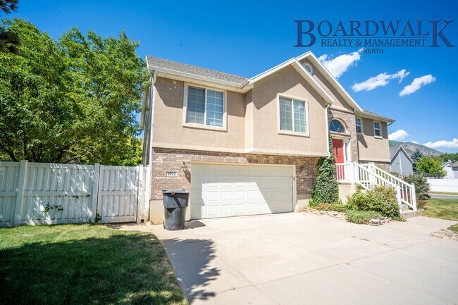 Foto del edificio - 4 Bed Home in Quiet S. Weber Neighborhood ...