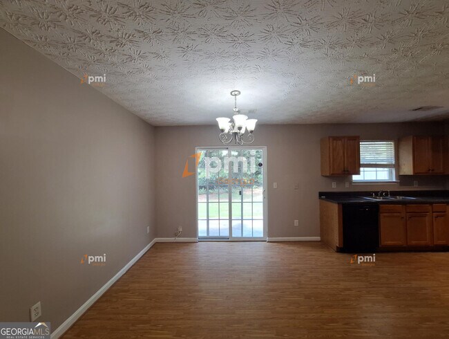 Foto del edificio - 636 Georgetown Ct