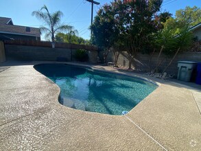 Image showcasing Tower District Apartments for Rent - Fresno, CA - 8 Rentals ...