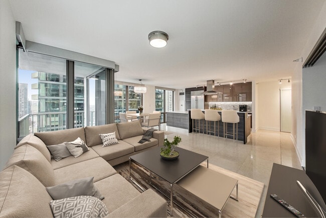 Building Photo - 2 E Erie St