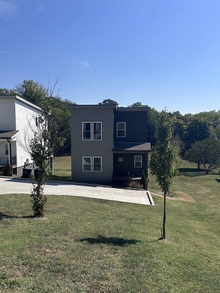 Foto del edificio - 1008 Fontaine Dr