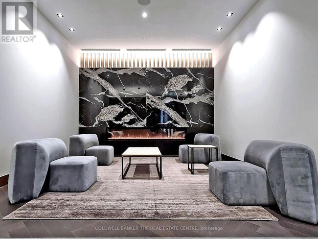 Photo du bâtiment - 7895 Jane St