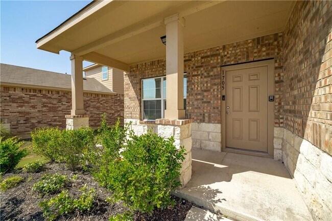 Building Photo - 1705 Deodara Dr