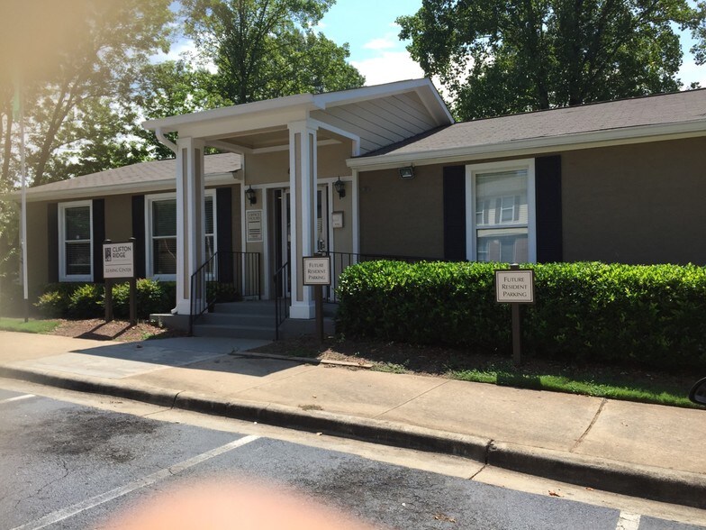 Clifton Ridge Townhome Apartments Rentals Marietta, GA